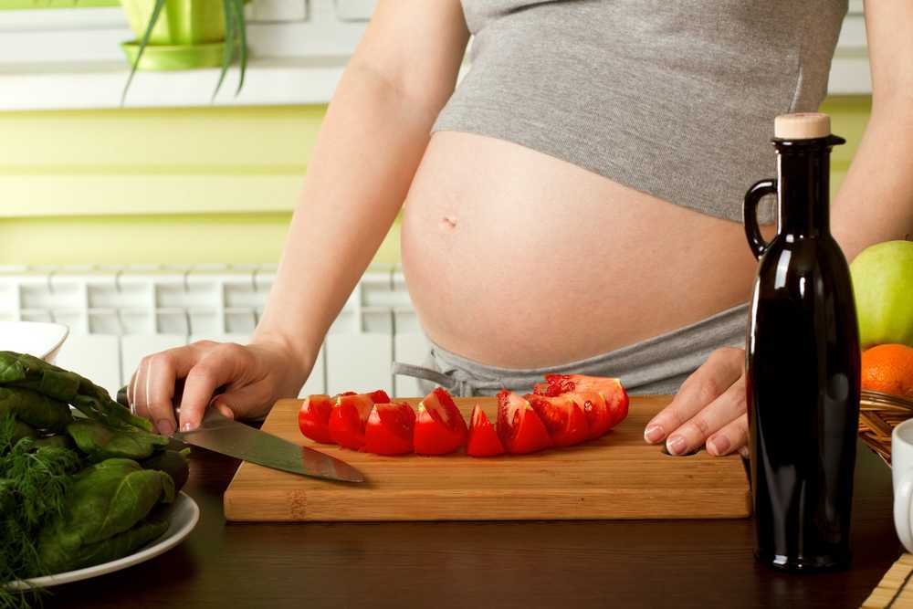 Беременность питание. Питание беременной женщины. Правильное питание для беременных. Беременность хочется много пить